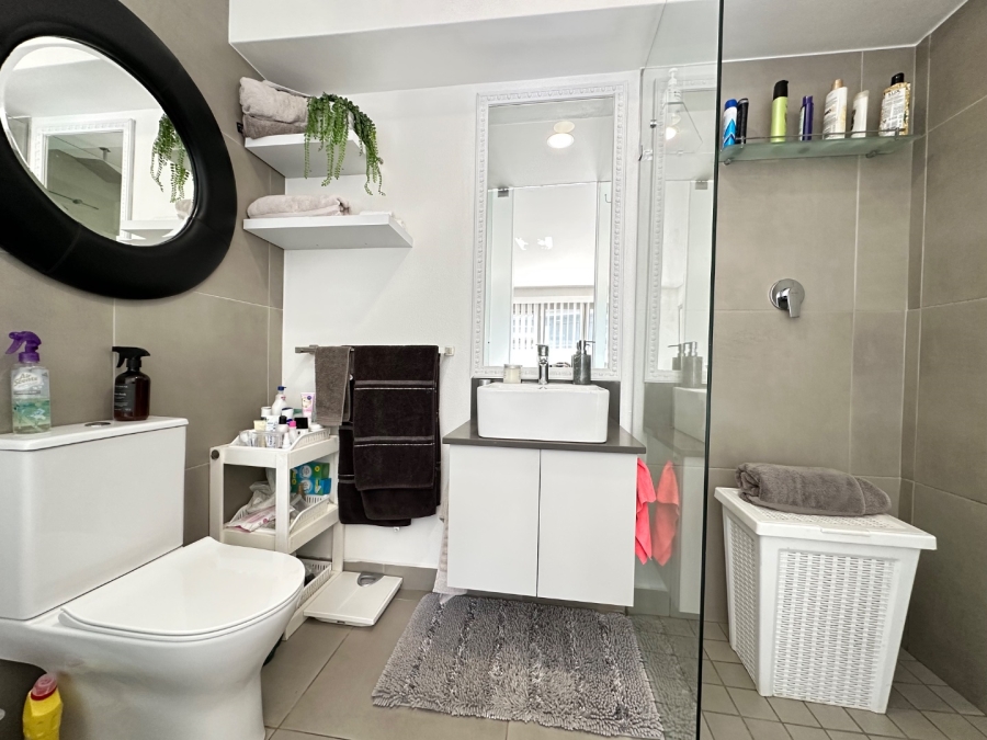 2 Bedroom Property for Sale in Island View Western Cape